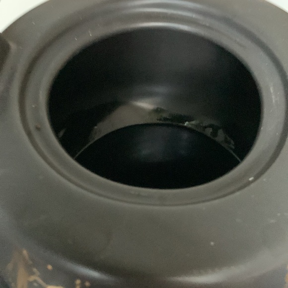 Everly Quinn Black & Gold‎ Splatted 37oz. Teapot - Picture 3 of 6